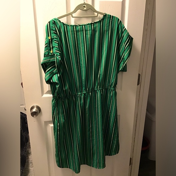 MPH Collection Dress  1X - Picture 2 of 6